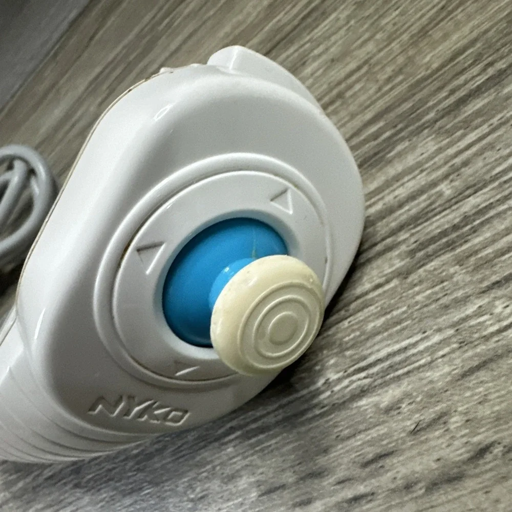 Nyko Kama Nunchuck Controller Only (Nintendo Wii)‎ Tested